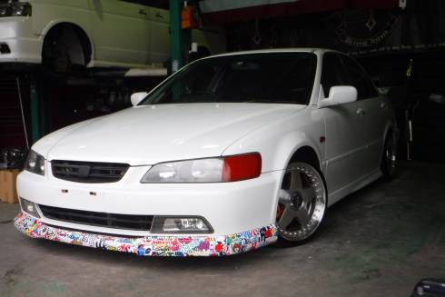 中古車販売 ホンダ アコード Cf4 Sir Usdm 車高調 マフラー Piaa16aw
