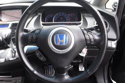 中古車販売 ホンダ オデッセイ（RB1） アブソルート