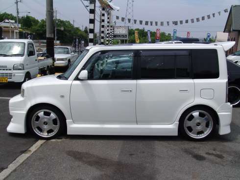 中古車販売 トヨタ bB（NCP31） ZXバージョン