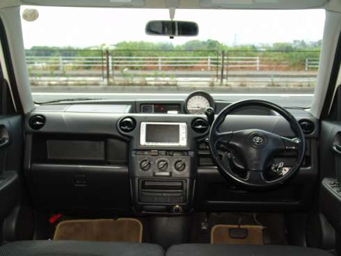 中古車販売 トヨタ bB（NCP31） ZXバージョン