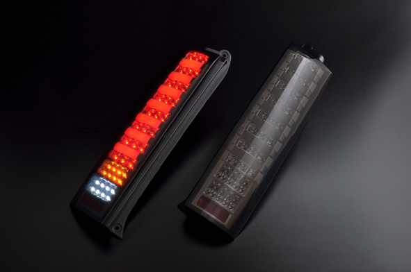DA64W エブリィワゴンフルLEDテールランプ スモーク